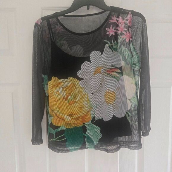 NWT Karl Lagerfeld top 2 pc. - Picture 2 of 5